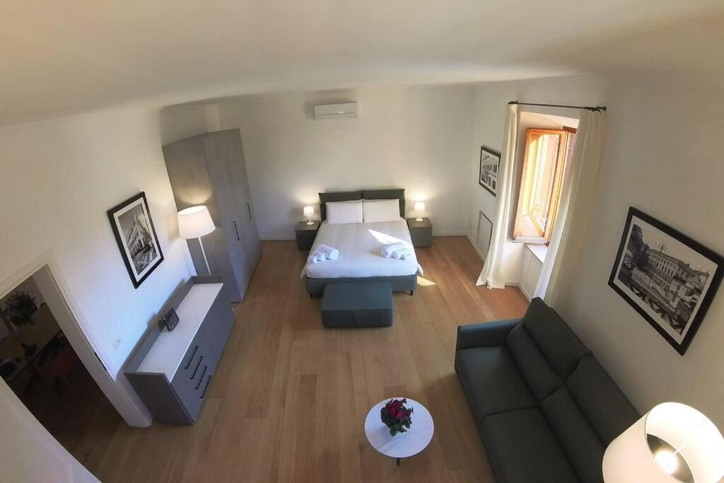 Nesty Margana House Apartment Rome Bagian luar foto