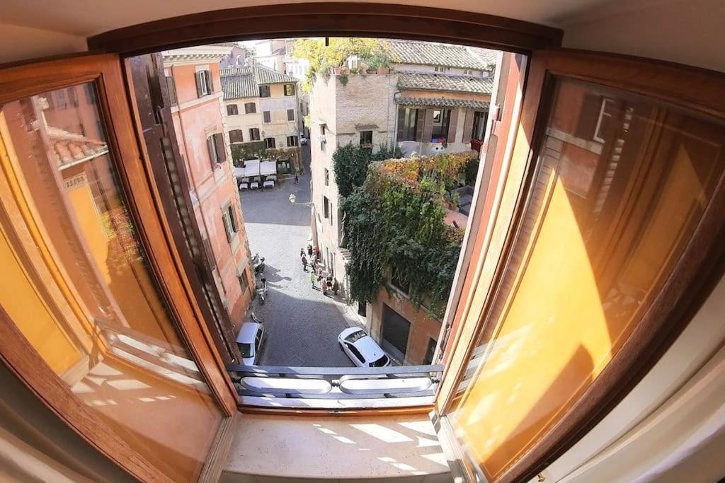 Nesty Margana House Apartment Rome Bagian luar foto