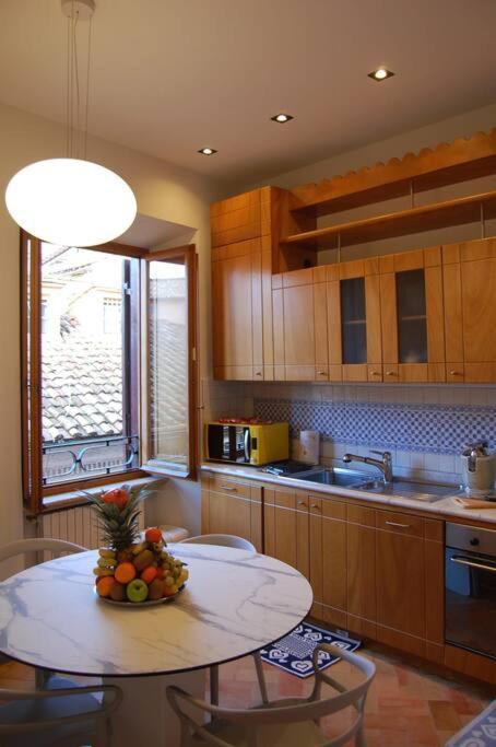 Nesty Margana House Apartment Rome Bagian luar foto