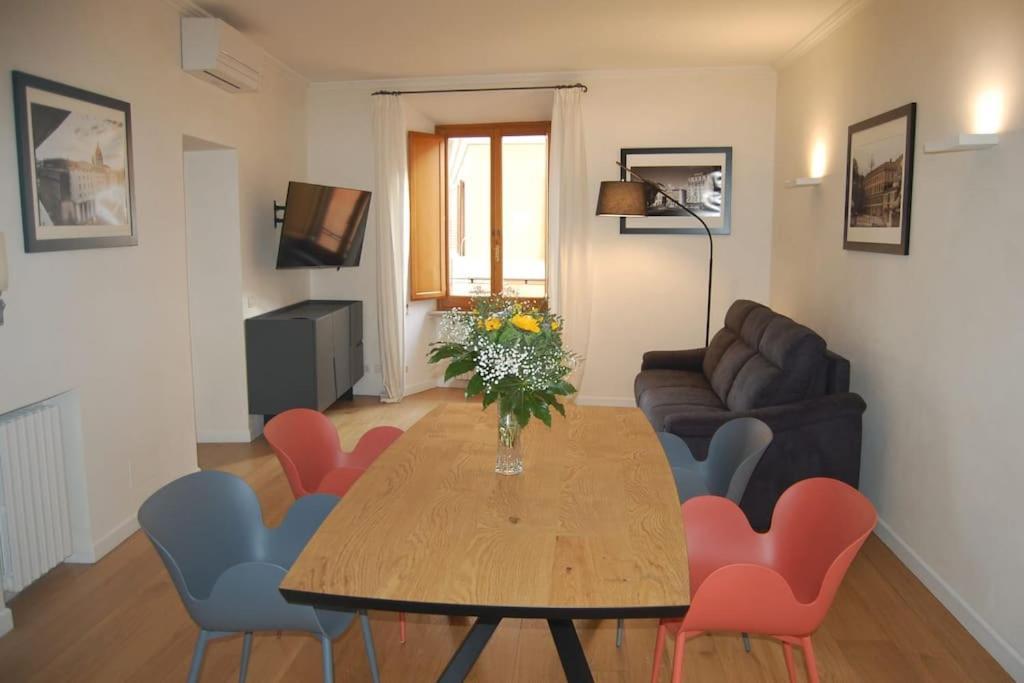 Nesty Margana House Apartment Rome Bagian luar foto