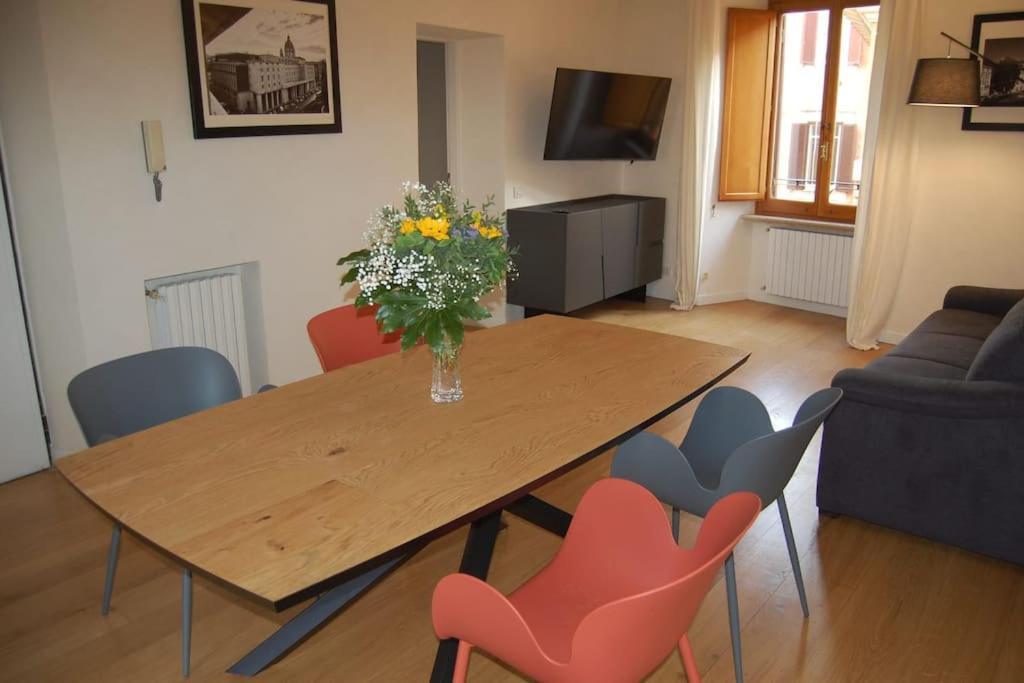 Nesty Margana House Apartment Rome Bagian luar foto